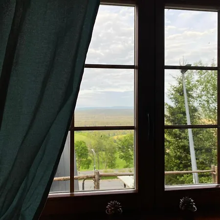 ホームステイ Pod Orlica ドゥシュニキ・ズドルイ