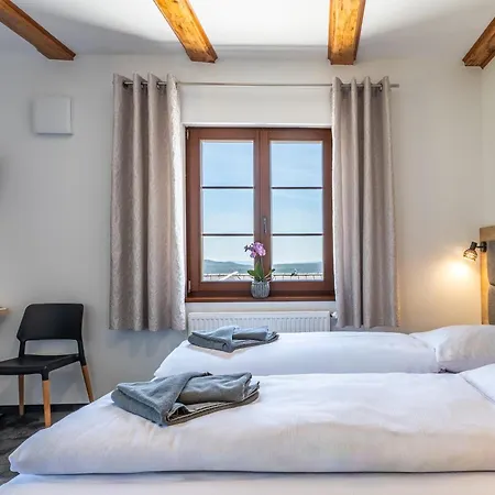 Quarto em Acomodações Particulares Pod Orlica *